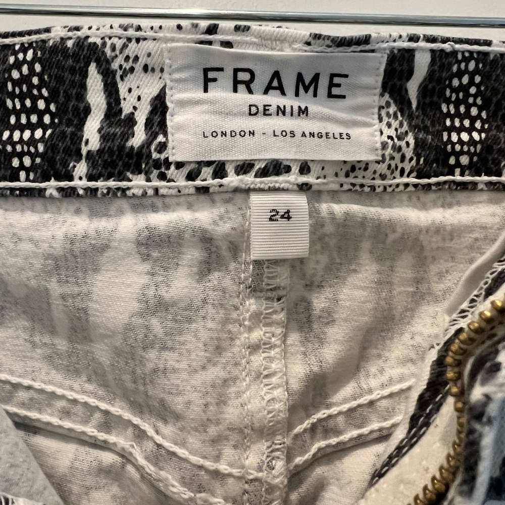 Frame Le Mini Python Denim Skirt - image 3